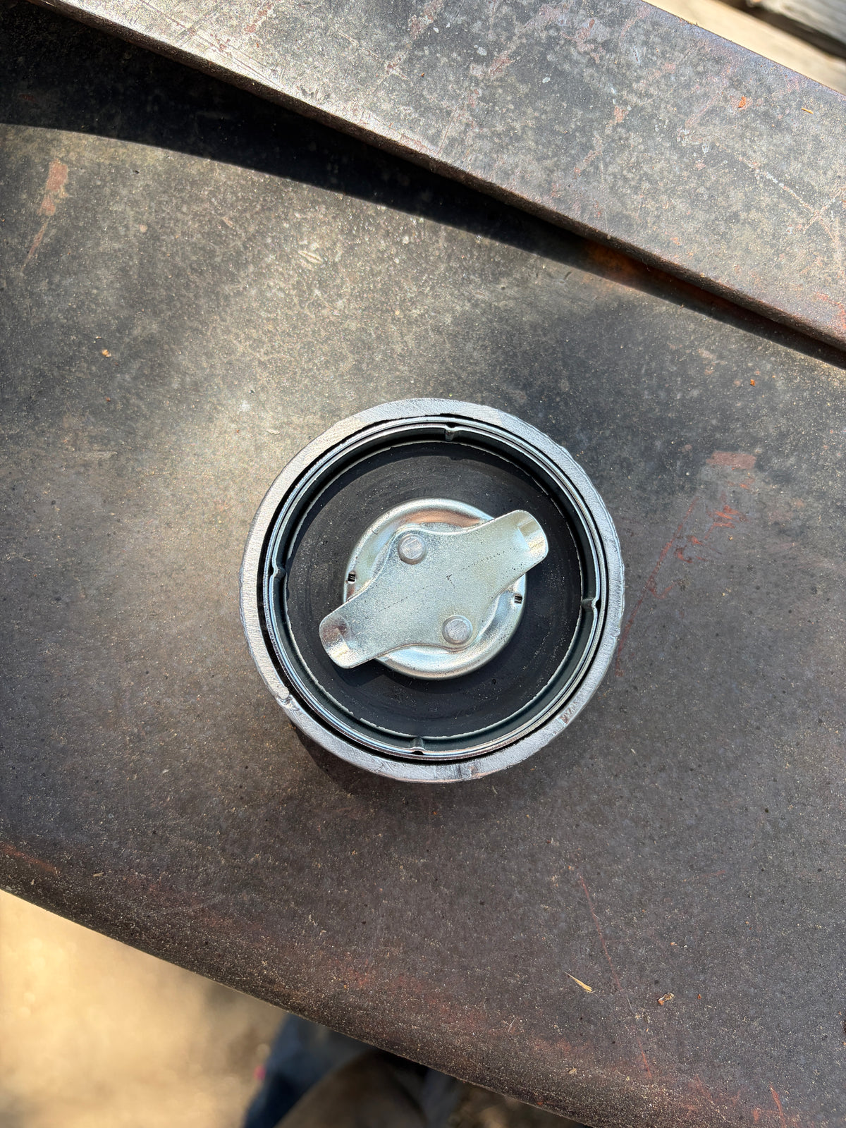 69 Gas Cap